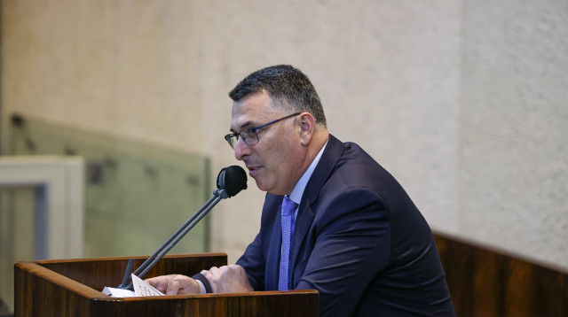 שר המשפטים גדעון סער במליאת הכנסת (צילום: נועם מושקוביץ, דוברות הכנסת)