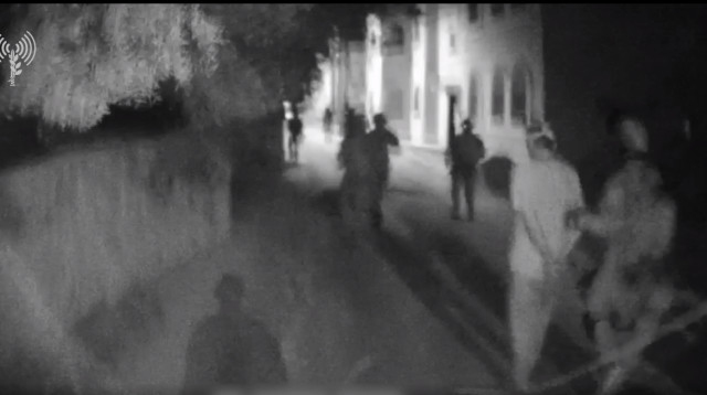 תיעוד מבצע המעצרים של יחידת דובדבן (צילום: דובר צה"ל)