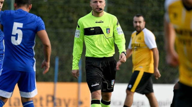 צ'ירו אימובילה, שחקן לאציו בתור שופט (צילום: אתר רשמי, לאציו)