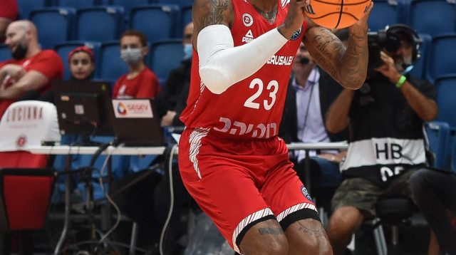 שון קילפטריק שחקן הפועל ירושלים (צילום: ברני ארדוב)