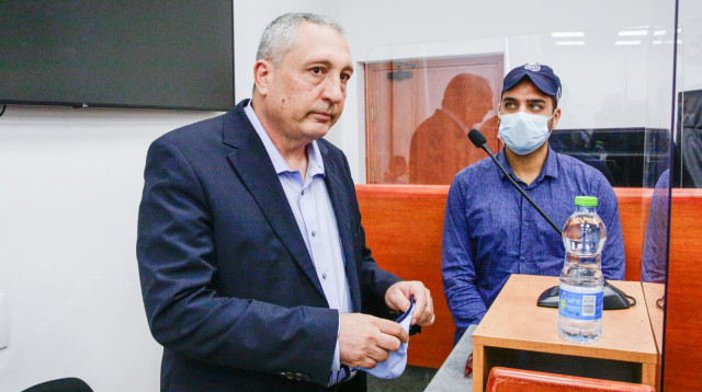 ניר חפץ במשפט נתניהו (צילום: שלו שלום/TPS)