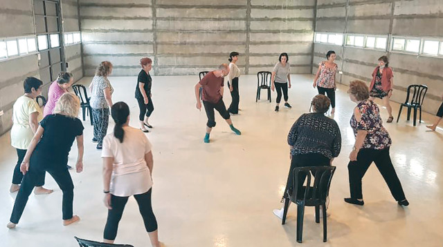 סדנת מחול (צילום: באדיבות מרכז כלים ופרוייקט מתנדבים)