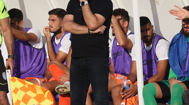 ריימונד אטפלד, מאמן הפועל ראשון לציון (צילום: דני מרון)