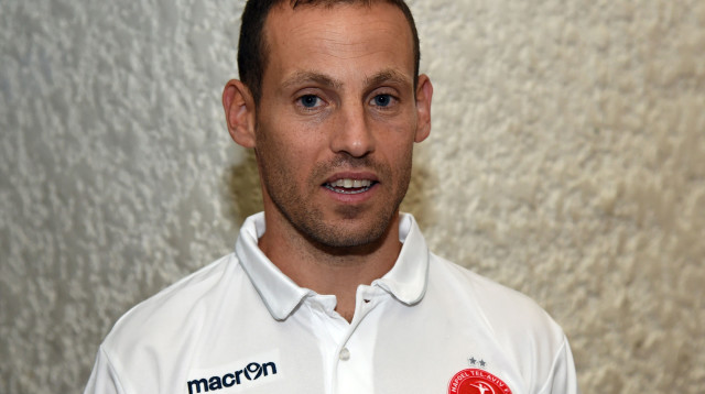 עומר בוקסנבוים מנהל מקצועי מחלקת הנוער הפועל תל אביב (צילום: ברני ארדוב)