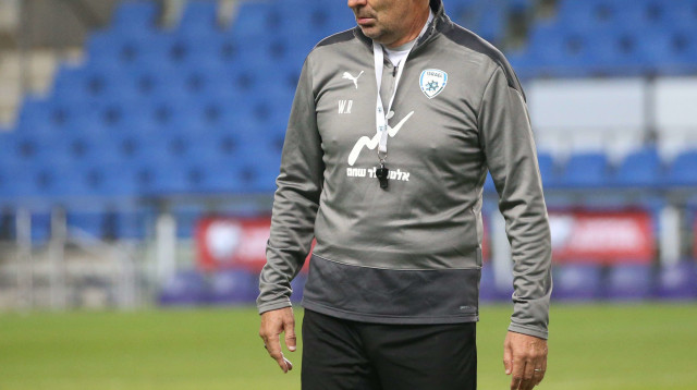 וילי רוטנשטיינר, מאמן נבחרת ישראל (צילום: אודי ציטיאט)