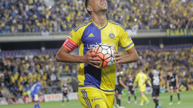 שחקן מכבי תל אביב ערן זהבי (צילום: יותם רונן)