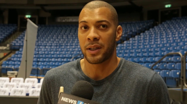 אנתוני פארקר באימון מכבי ת"א (צילום: ברני ארדוב)