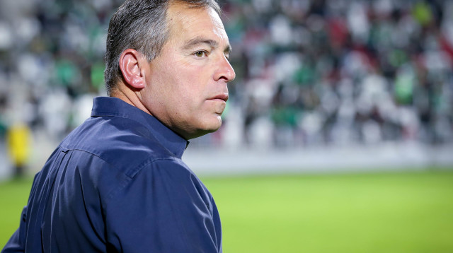 ירון הוכנבוים מאמן הפועל נוף הגליל (צילום: מאור אלקסלסי)