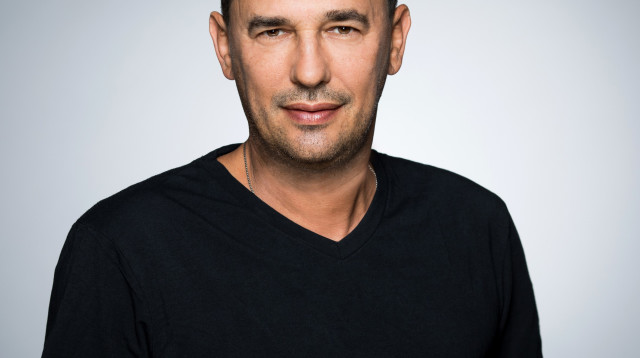 רוברט אנטוקול (צילום: אוהד רומנו)