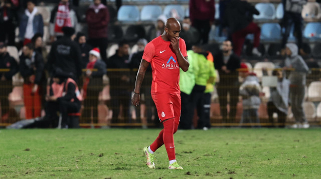 זה שווה אדום? אינברום (צילום: לירון מולדובן)