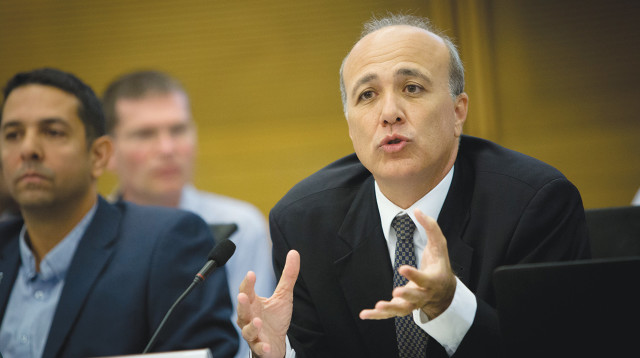 F181104YS05 משה ברקת הממונה על שוק ההון צילום יונתן זינדל פלאש 90 (צילום: יונתן זינדל, פלאש 90)