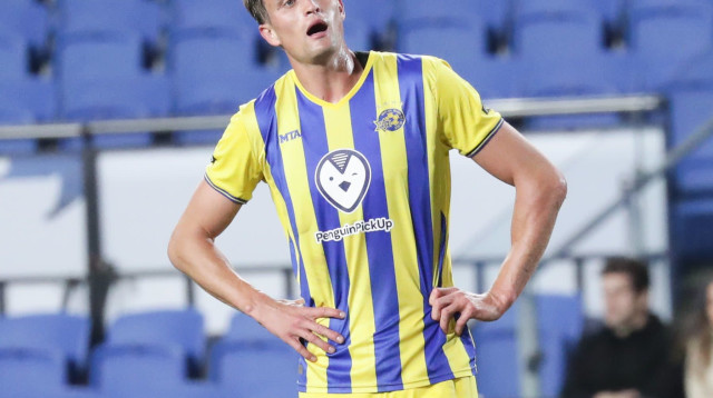 ארון שוינפלד, מכבי תל אביב מאוכזב (צילום: דני מרון)