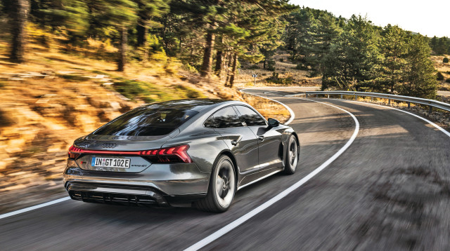 אאודי אי טרון GT (צילום: יצרן)