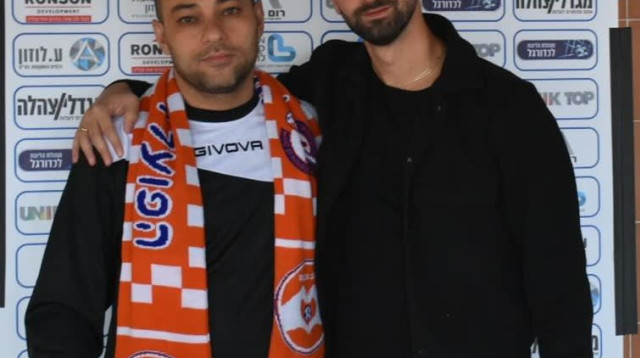 שוב בראשון לציון. איסמעיל עאמר מוצג הבוקר (צילום: אתר רשמי, הפועל ראשון לציון)