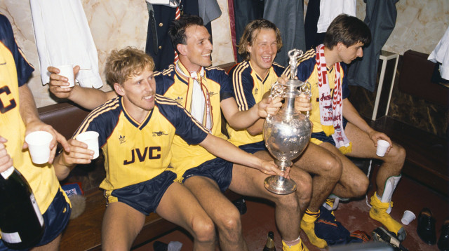 לילה בלתי נשכח, "הלילה בו הכדורגל נולד מחדש". ארסנל חוגגת באנפילד (צילום: GettyImages, Allsport)