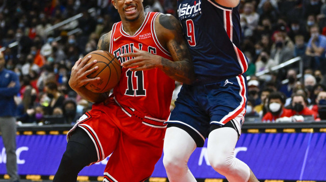 לא הצליח לעזור את הכוכב הלוהט. אבדיה מול דרוזן (צילום: רויטרס)