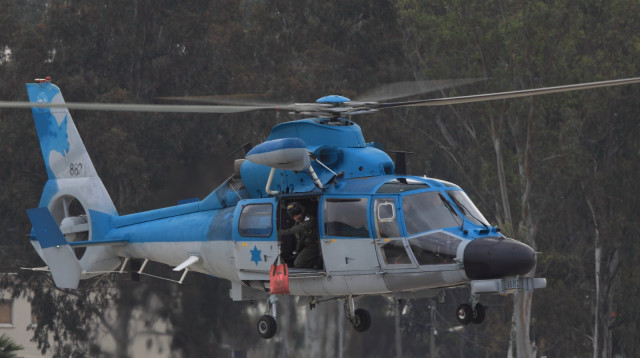 מסוק צבאי מדגם עטלף (צילום: עופר צידון, פלאש 90)