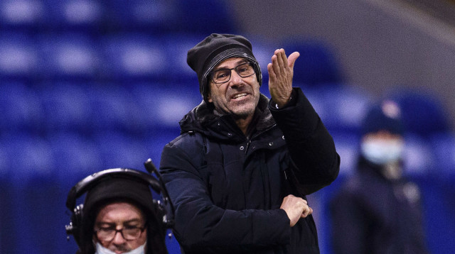 פטר בוס מאמן ליון (צילום: GettyImages, Marcio Machado/Eurasia Sport Images)