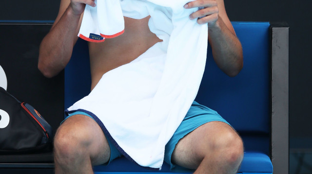 הוא באמת נראה חולה.. (צילום: GettyImages, Graham Denholm)