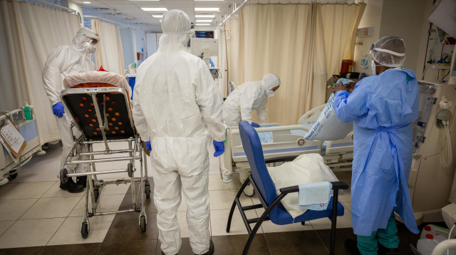 מחלקת קורונה (צילום: יונתן זינדל, פלאש 90)