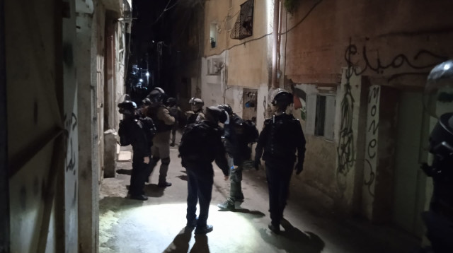 כוחות מג"ב בשועפאט (צילום: דוברות המשטרה)