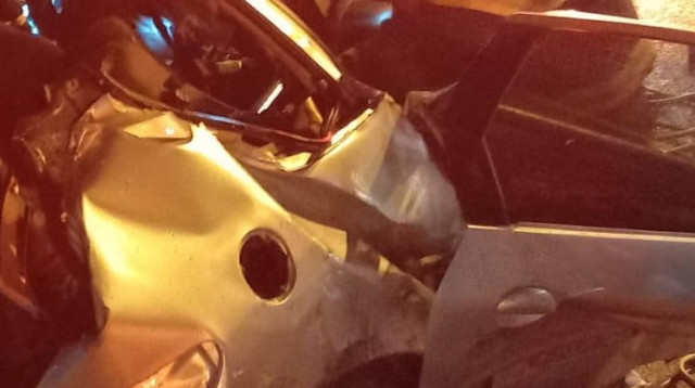 התאונה בכביש 5 (צילום: כבאות והצלה)