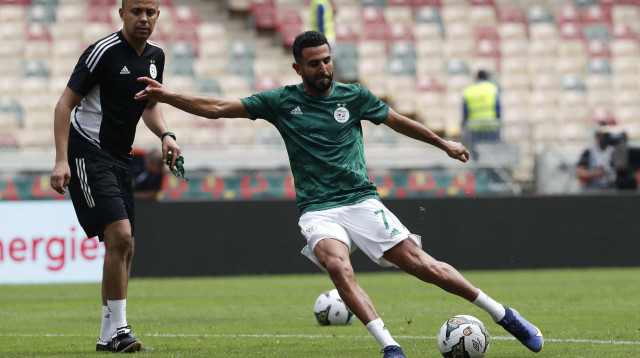 ריאד מחרז שחקן נבחרת אלג'יריה (צילום: רויטרס)
