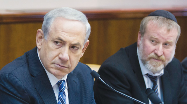 נתניהו ומנדלבליט צילום יונתן זינדל פלאש 90 (4) (צילום: יונתן זינדל, פלאש 90)