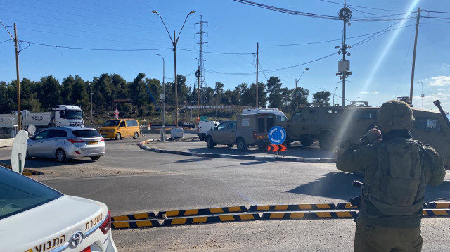 זירת ניסיון הפיגוע, צומת גוש עציון (צילום: יוסף מזרחי/TPS)