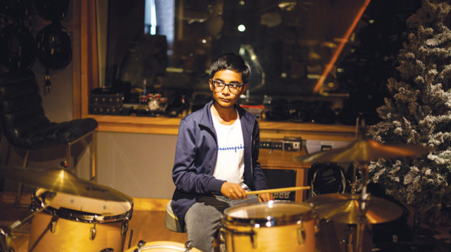 פריטיש ילד הפלא המתופף (צילום: PRITISH A R)