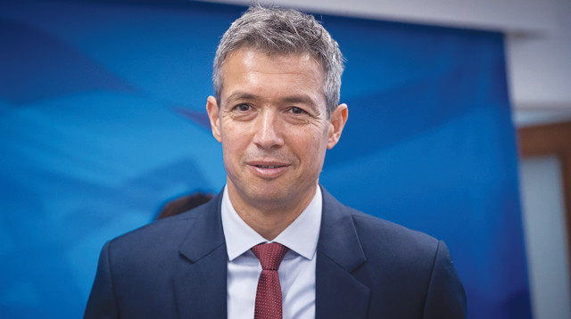 יועז הנדל (צילום: יונתן זינדל, פלאש 90)