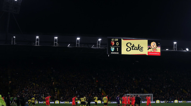 החשמל חזר, ונוריץ' הביסה את ווטפורד בדרך מעל הקו האדום (צילום: GettyImages, Julian Finney)