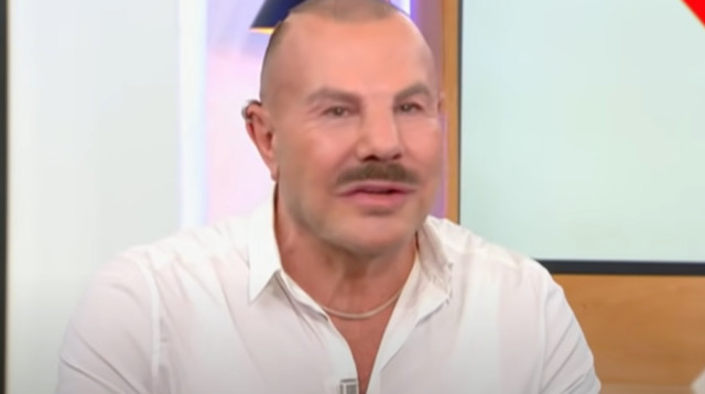 תיירי מוגלר (צילום: יוטיוב)