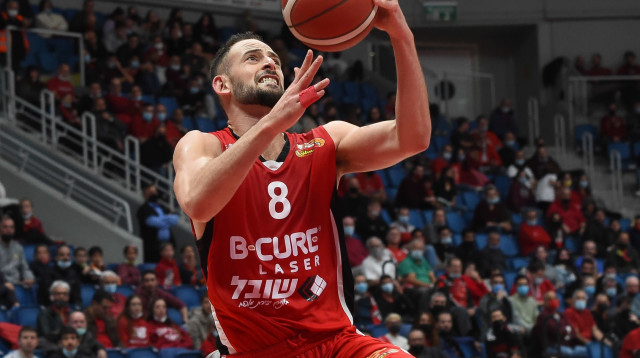 עמית שמחון, הפועל חיפה (צילום: ברני ארדוב)