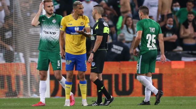 תחושת החמצה. בלקמן נגד מכבי חיפה (צילום: מאור אלקסלסי)