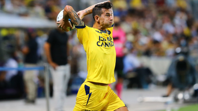 לואיס הרננדס, שחקן מכבי תל אביב (צילום: לירון מולדובן)