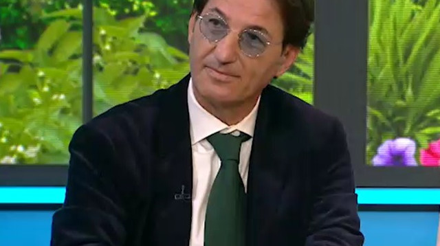 בועז ביסמוט (צילום: מתוך "כמעט שבת שלום" עם אבי כאכון, קשת 12)