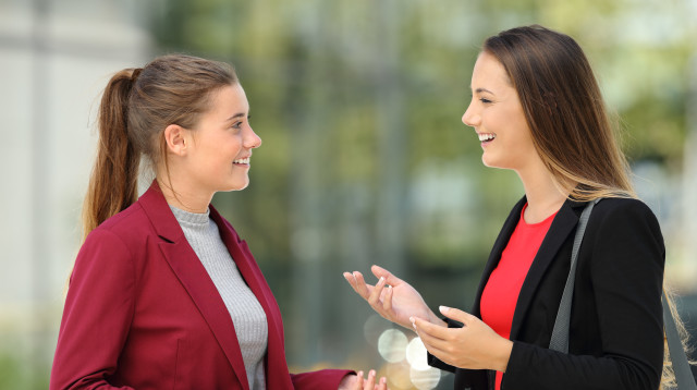 שיחה חברית, אילוסטרציה (צילום: ingimage ASAP)