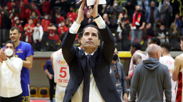 חזר לעמוד על הקווים ויצא עם ניצחון. יאניס ספרופולוס (צילום: לילך וייס)