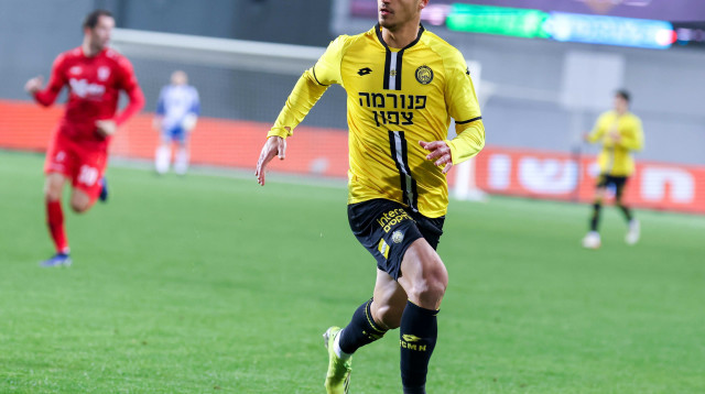 יניב מזרחי, שחקן מכבי נתניה (צילום: דני מרון)