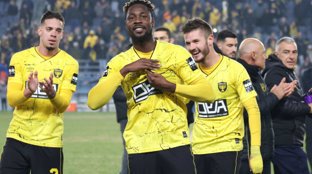 השלים את המהפך. בואצ'י חוגג (צילום: דני מרון)