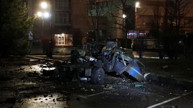 פיצוץ המכונית בדונייצק (צילום:  REUTERS/Alexander Ermochenko)