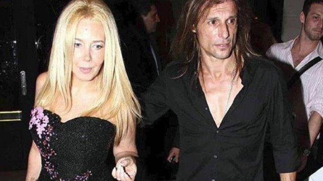 קלאודיו קאניג'ה עם גרושתו מריאנה נאניס (צילום: צילום מסך, מתוך טוויטר)