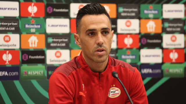 שחקן פ.ס.וו איינדהובן ערן זהבי (צילום: יותם רונן)