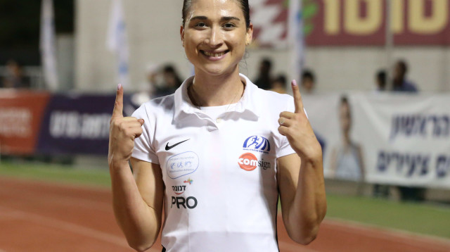 הפנים לבלגרד. דיאנה ויסמן (צילום: אודי ציטיאט)