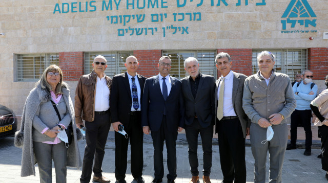 סידני בוכריס, אהוד רצאבי, מאיר כהן, משה ליאון, בועז הרמן, יוסי שלום ורבקה בוכריס  (צילום: חן גלילי)