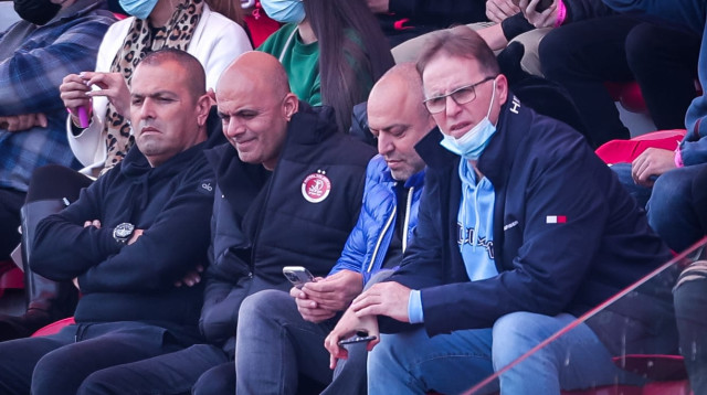 הניסנובים העדיפו לחסוך כמה משכורות, גם במחיר של החלשה משמעותית של הסגל (צילום: מאור אלקסלסי)