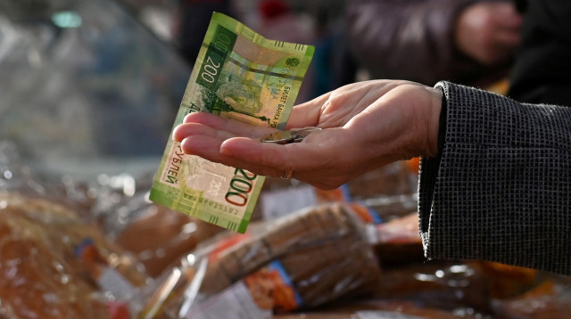 רובל (צילום: REUTERS/Alexey Malgavko)