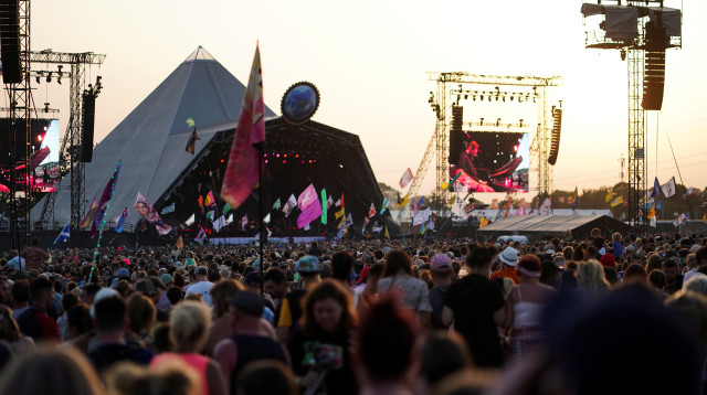 פסטיבל גלסטונברי (צילום: רויטרס)