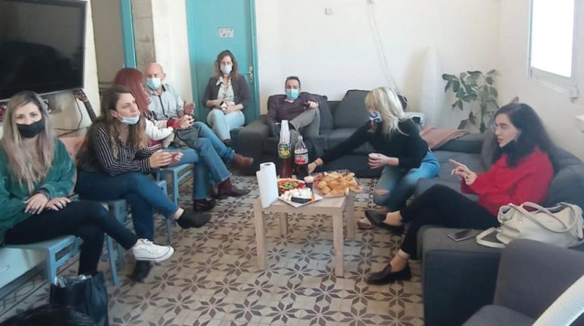 נעמה לזימי במפגש בעמותת עלם (צילום: לשכת ח"כ לזימי)